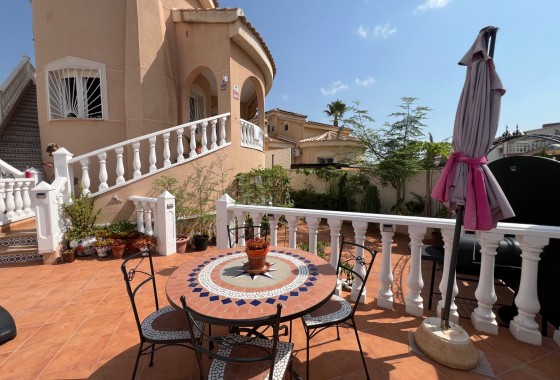 Resale - Villa - Ciudad quesada - Costa Blanca