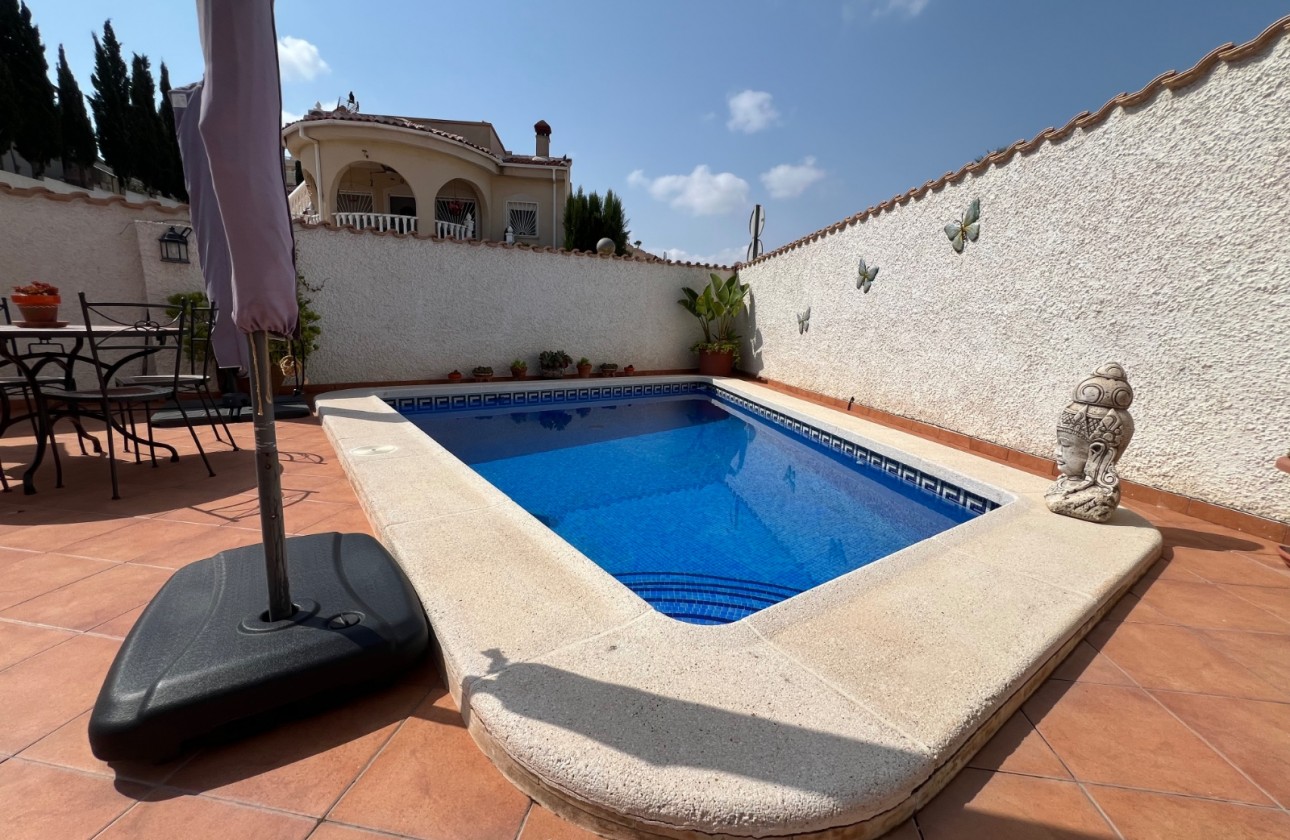 Resale - Villa - Ciudad quesada - Costa Blanca