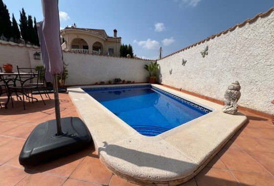 Resale - Villa - Ciudad quesada - Costa Blanca