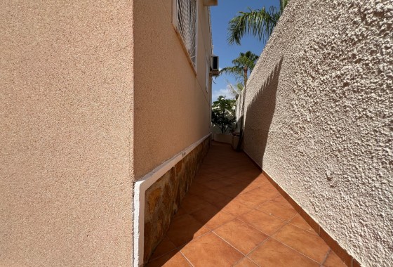 Resale - Villa - Ciudad quesada - Costa Blanca