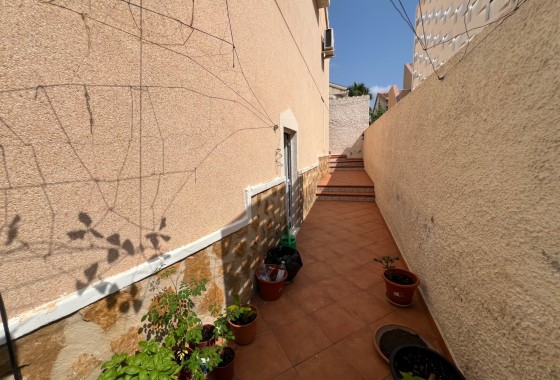 Resale - Villa - Ciudad quesada - Costa Blanca