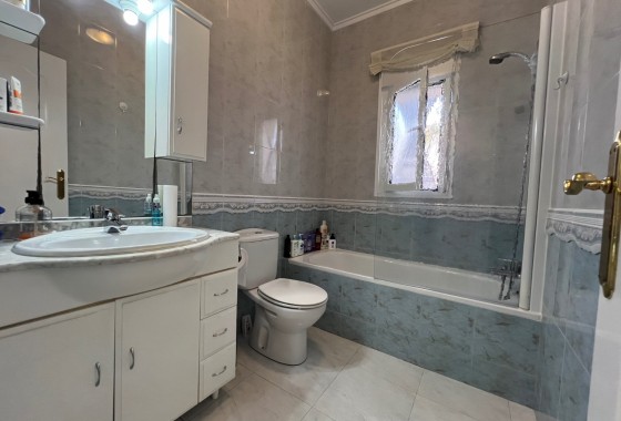 Resale - Villa - Ciudad quesada - Costa Blanca
