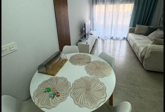 Reventa - Apartamento / piso - Torrevieja - Playa del Cura