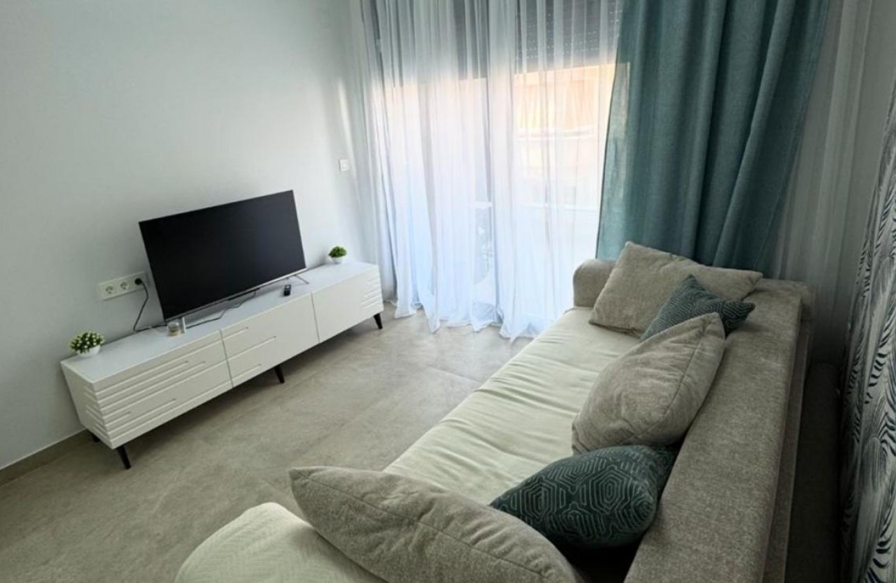 Reventa - Apartamento / piso - Torrevieja - Playa del Cura