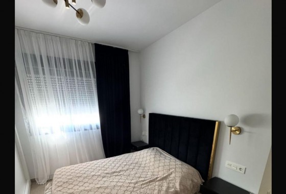 Reventa - Apartamento / piso - Torrevieja - Playa del Cura