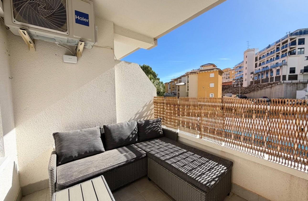 Resale - Apartment / flat - Orihuela Costa - Altos de Campoamor