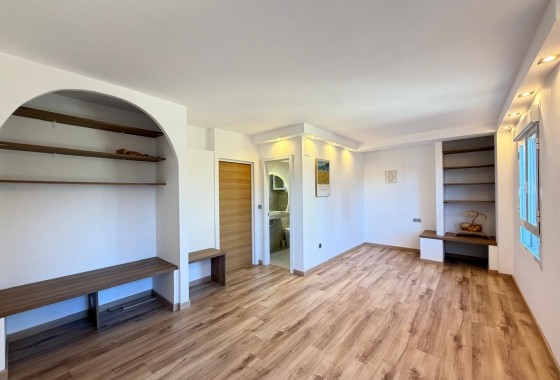 Resale - Apartment / flat - Orihuela Costa - Altos de Campoamor
