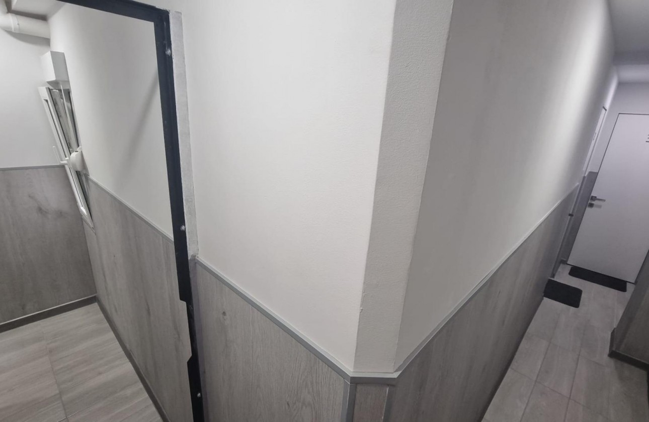 Resale - Apartment / flat - Torrevieja - Centro