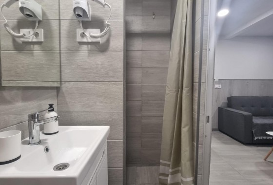 Resale - Apartment / flat - Torrevieja - Centro