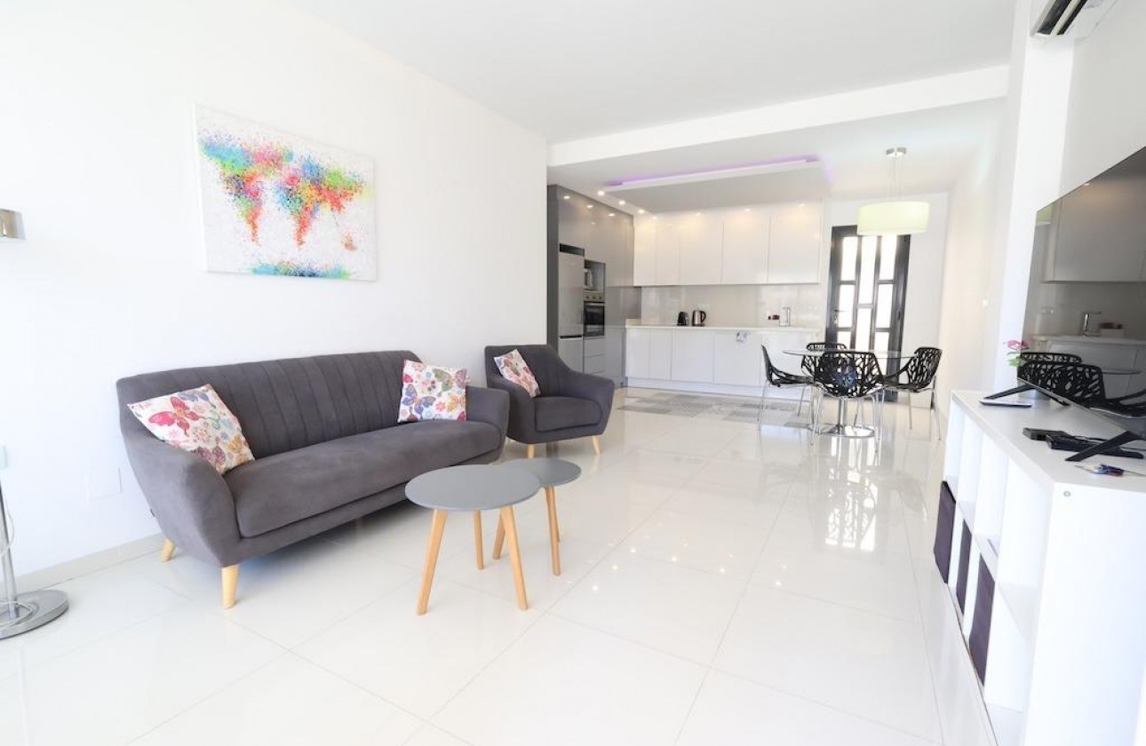 Resale - Apartment / flat - Pilar de la Horadada - Costa Blanca