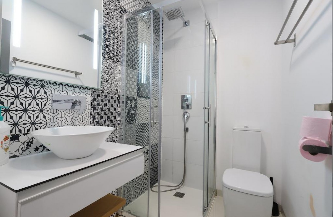 Resale - Apartment / flat - Pilar de la Horadada - Costa Blanca