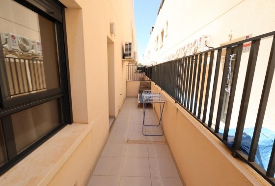 Resale - Apartment / flat - Pilar de la Horadada - Costa Blanca