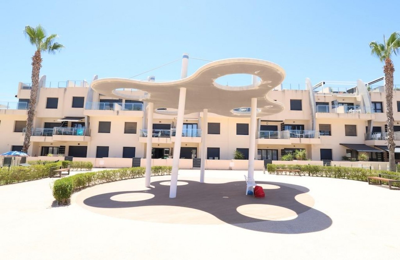 Resale - Apartment / flat - Pilar de la Horadada - Costa Blanca