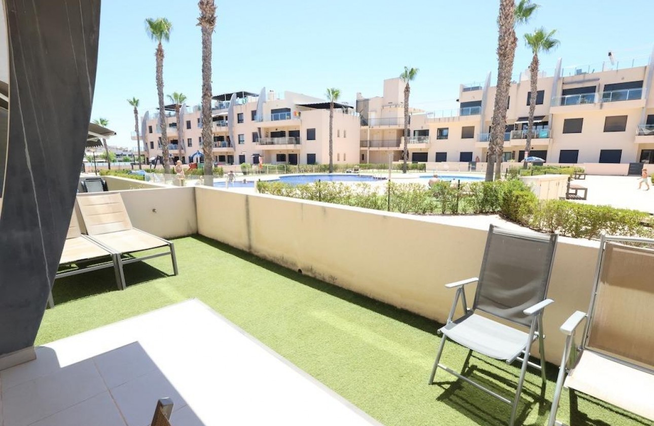 Resale - Apartment / flat - Pilar de la Horadada - Costa Blanca