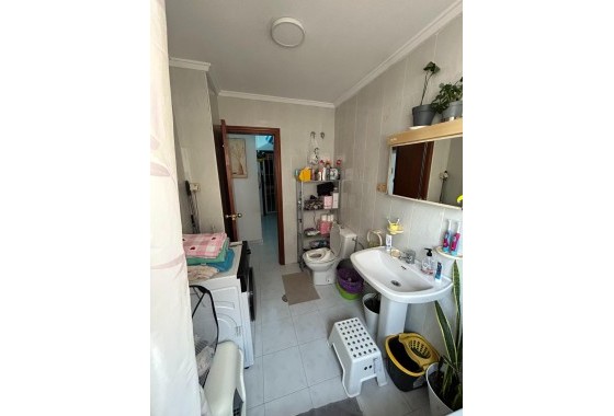 Resale - Apartment / flat - Torrevieja - Centro