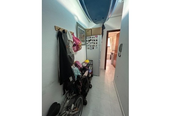 Resale - Apartment / flat - Torrevieja - Centro