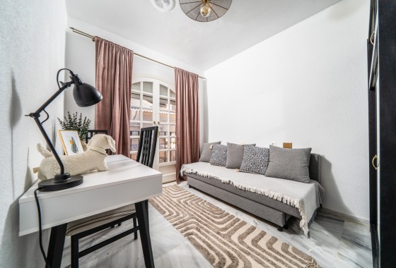 Revente - Appartement - Torrevieja - Aguas Nuevas