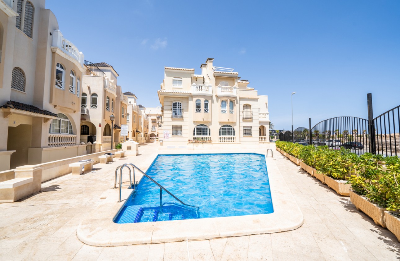 Revente - Appartement - Torrevieja - Aguas Nuevas