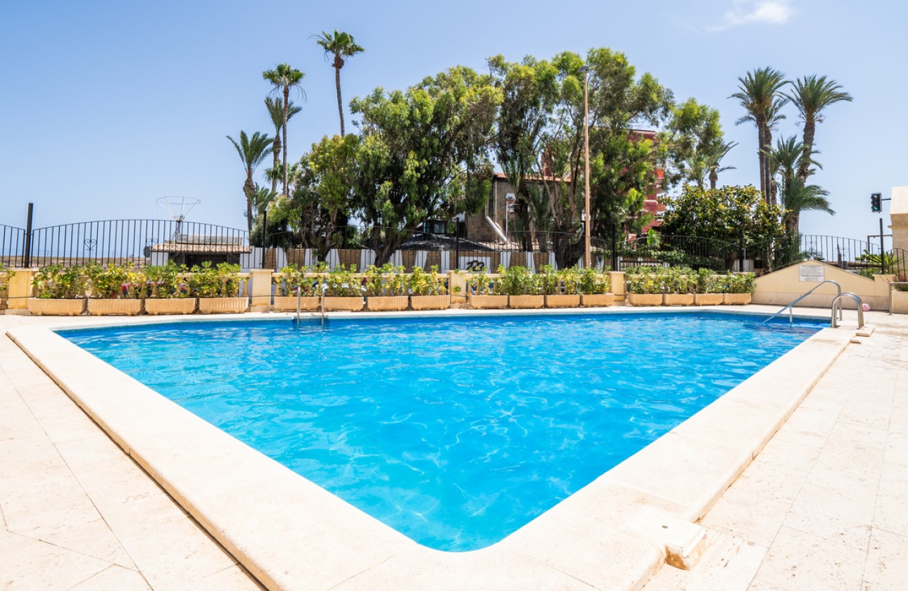 Revente - Appartement - Torrevieja - Aguas Nuevas