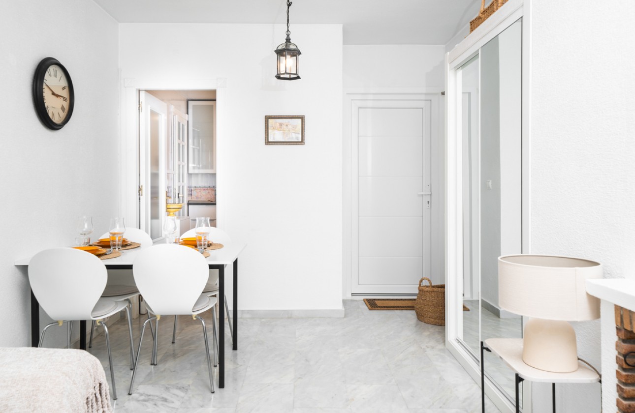 Revente - Appartement - Torrevieja - Aguas Nuevas