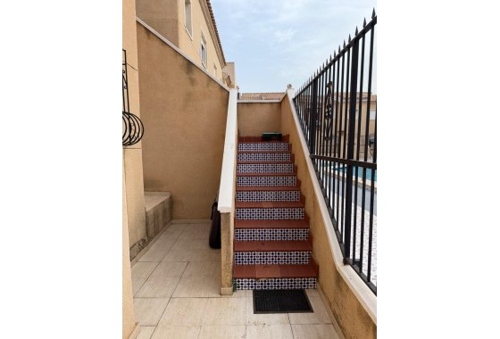 Resale - Apartment / flat - Torrevieja - Centro