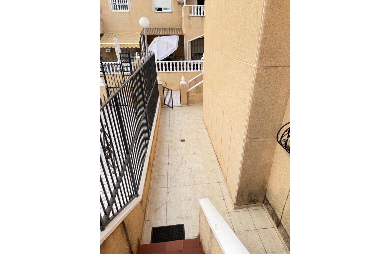 Resale - Apartment / flat - Torrevieja - Centro