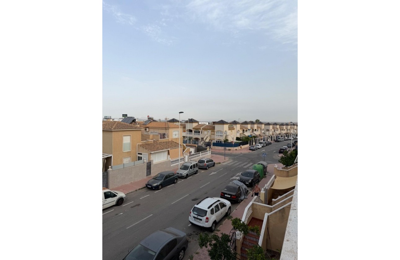 Resale - Apartment / flat - Torrevieja - Centro