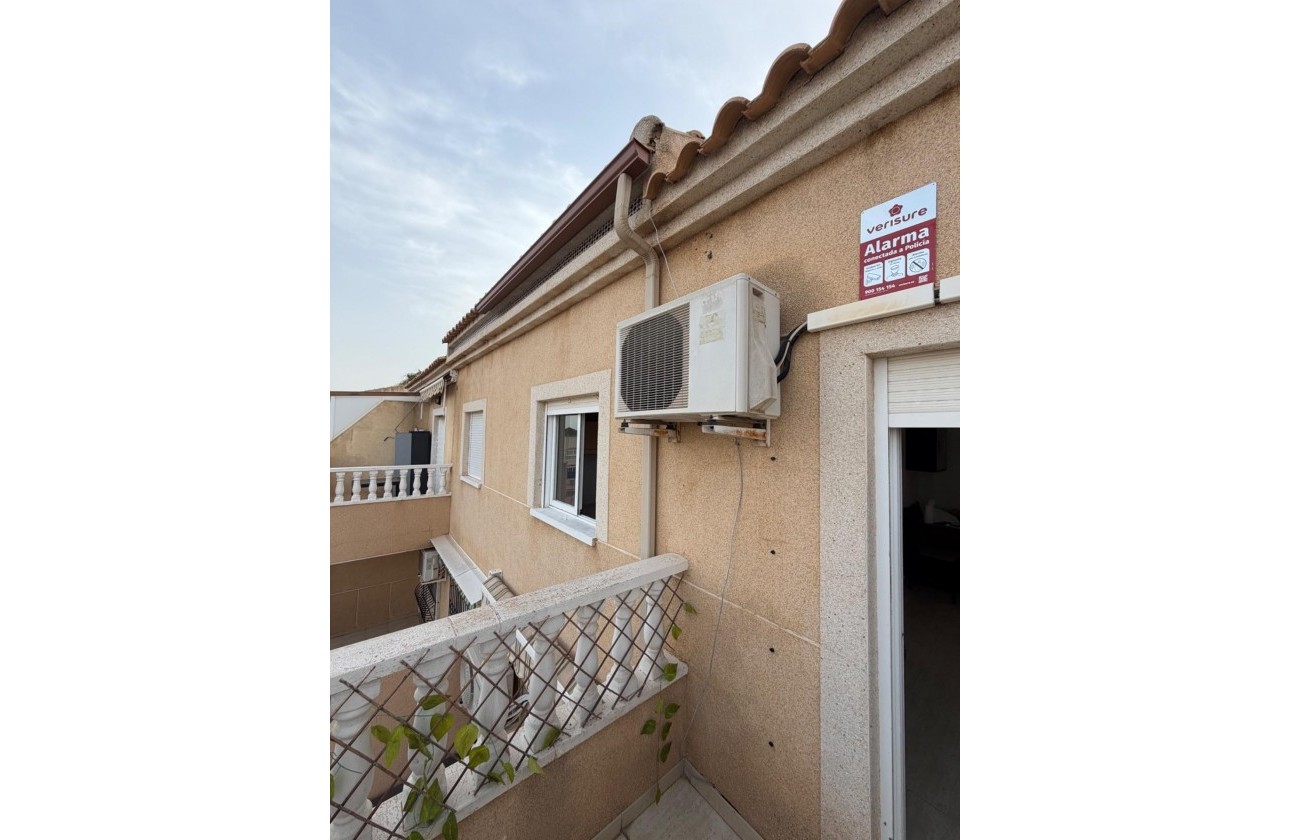 Resale - Apartment / flat - Torrevieja - Centro