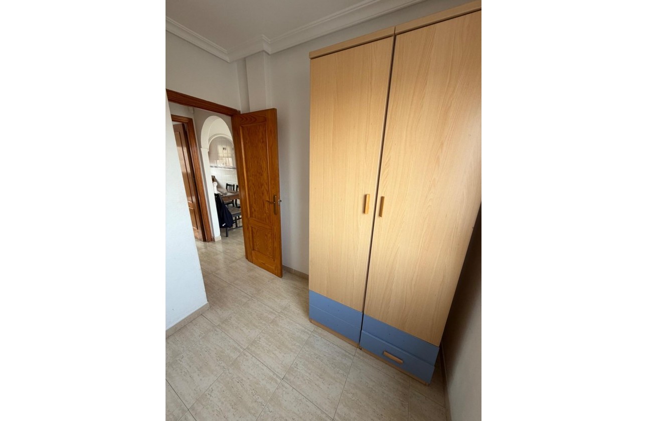 Resale - Apartment / flat - Torrevieja - Centro