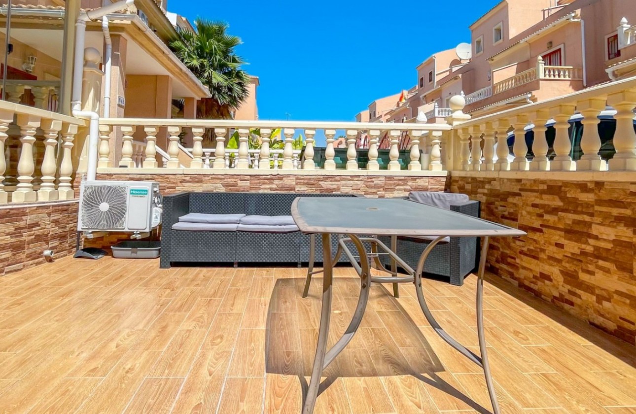 Revente - Villa - Orihuela Costa - Costa Blanca