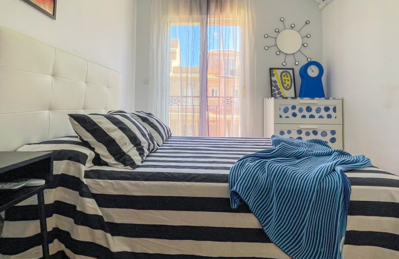 Revente - Villa - Orihuela Costa - Costa Blanca