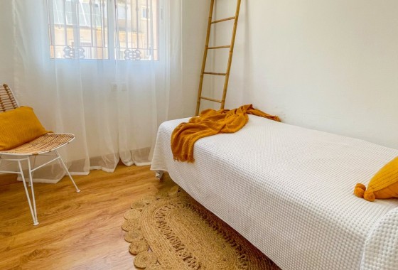 Revente - Villa - Orihuela Costa - Costa Blanca