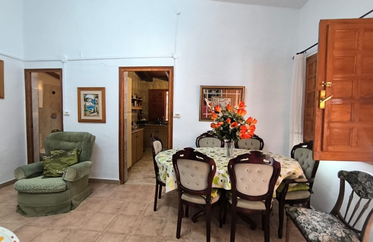 Reventa - Property - Pinoso - Inland