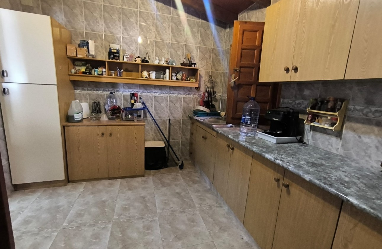 Reventa - Property - Pinoso - Inland