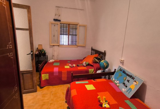 Reventa - Property - Pinoso - Inland