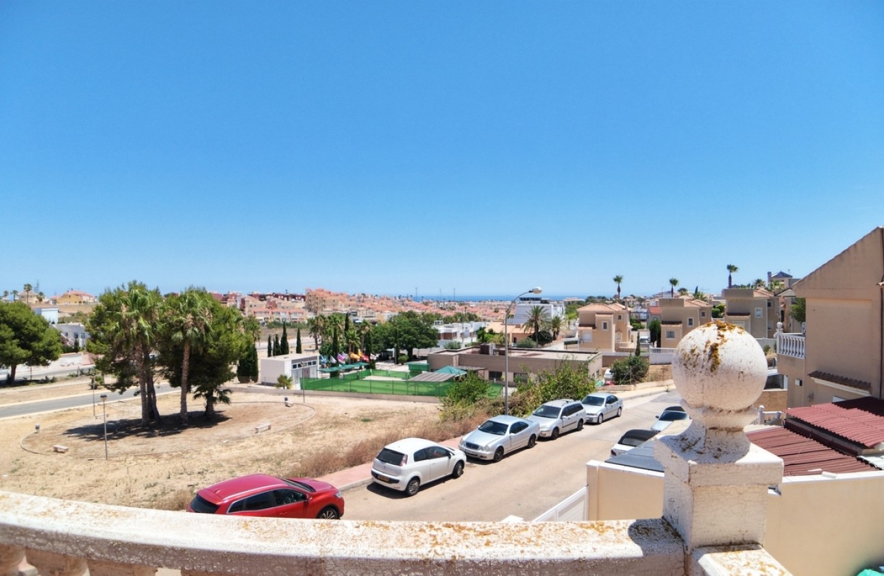 Revente - Villa - Orihuela Costa - Costa Blanca