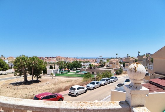 Revente - Villa - Orihuela Costa - Costa Blanca