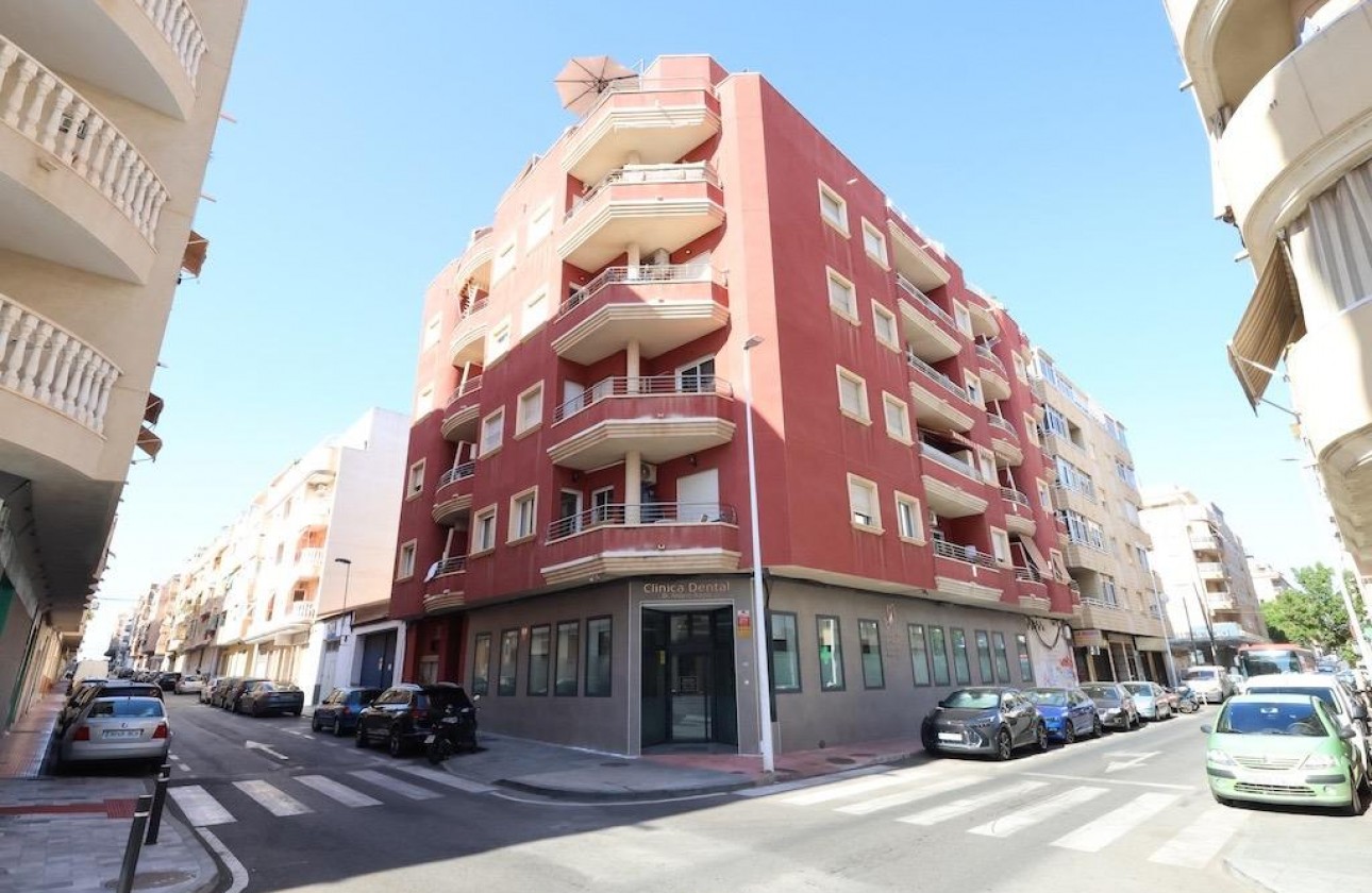 Resale - Apartment / flat - Torrevieja - Costa Blanca
