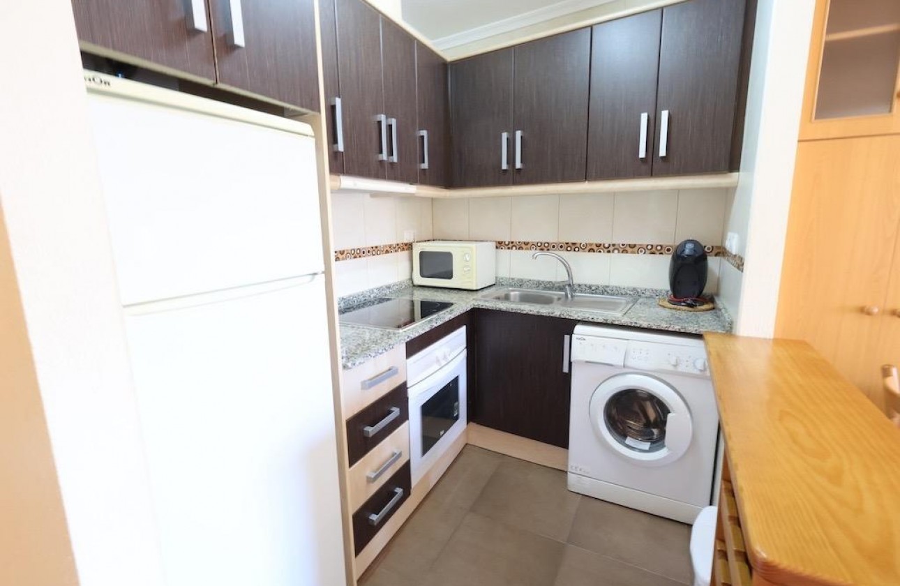 Resale - Apartment / flat - Torrevieja - Costa Blanca