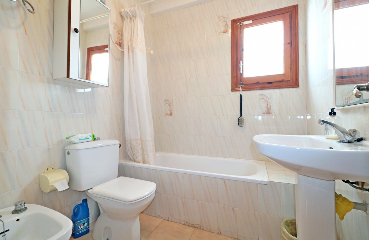 Resale - Bungalow - Torrevieja - El Acequión - Los Náufragos