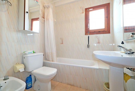 Resale - Bungalow - Torrevieja - El Acequión - Los Náufragos