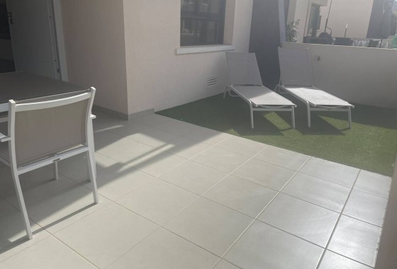 Resale - Apartment / flat - Pilar de la Horadada - TORRE DE LA HORADADA