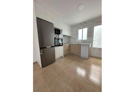 Resale - Bungalow - Torrevieja - La Siesta - El Salado - Torreta