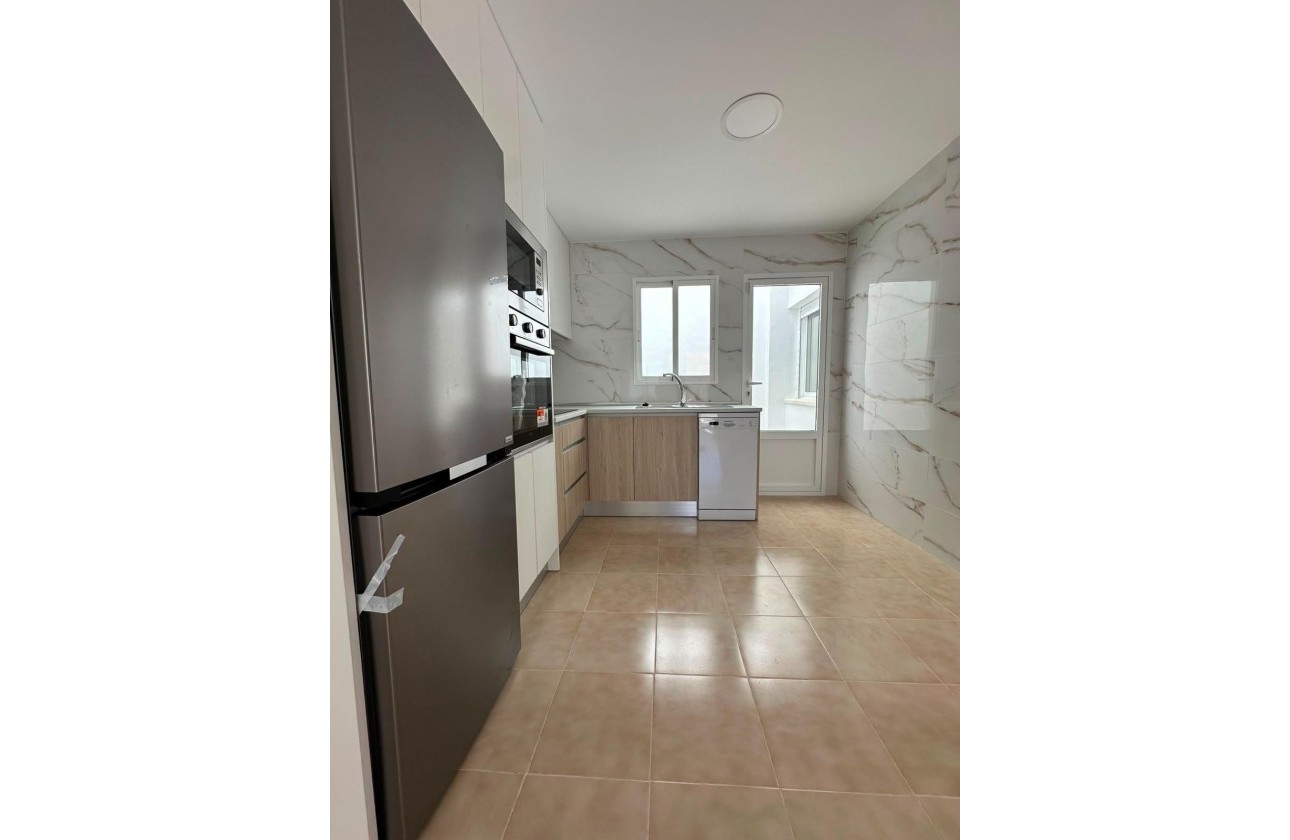 Resale - Bungalow - Torrevieja - La Siesta - El Salado - Torreta