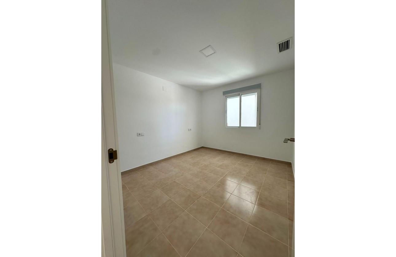Resale - Bungalow - Torrevieja - La Siesta - El Salado - Torreta