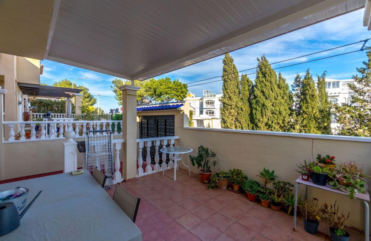 Revente - Villa - Orihuela Costa - Costa Blanca