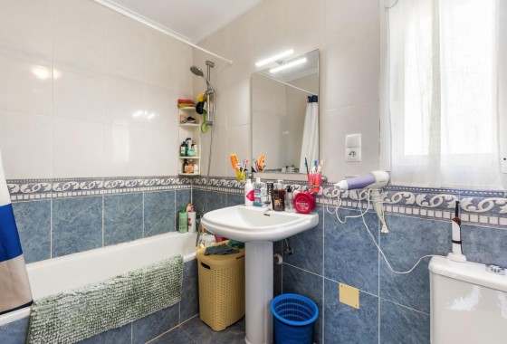 Revente - Villa - Orihuela Costa - Costa Blanca