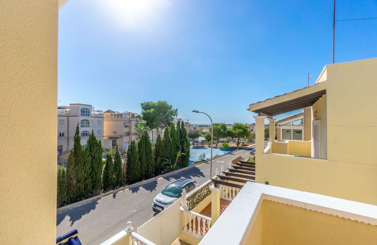 Revente - Villa - Orihuela Costa - Costa Blanca