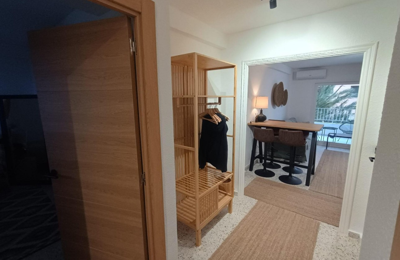Resale - Apartment / flat - Guardamar del Segura - Urbanizaciones