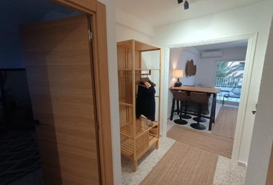 Resale - Apartment / flat - Guardamar del Segura - Urbanizaciones